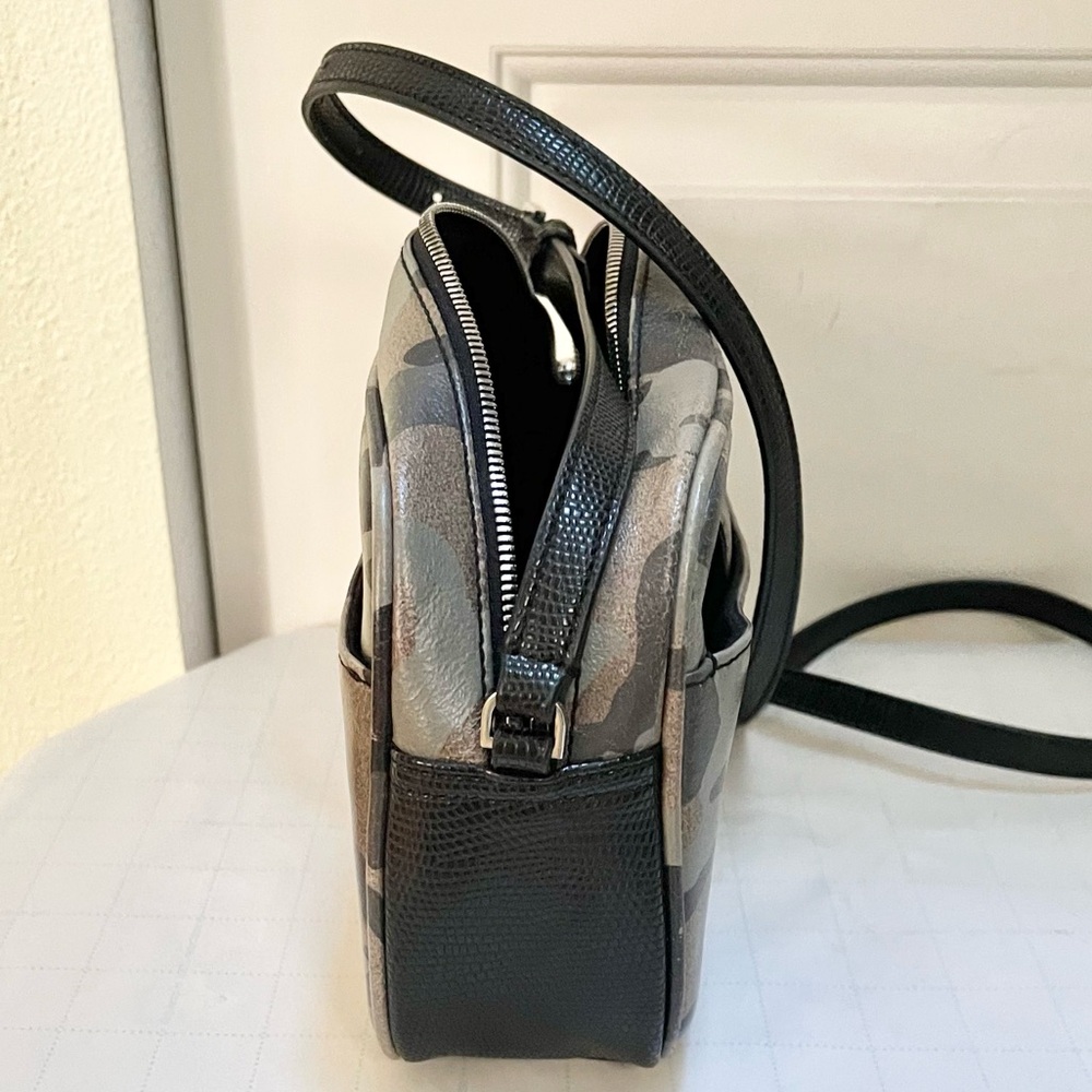 G.I.L.I camo crossbody bag - Picture 5 of 13